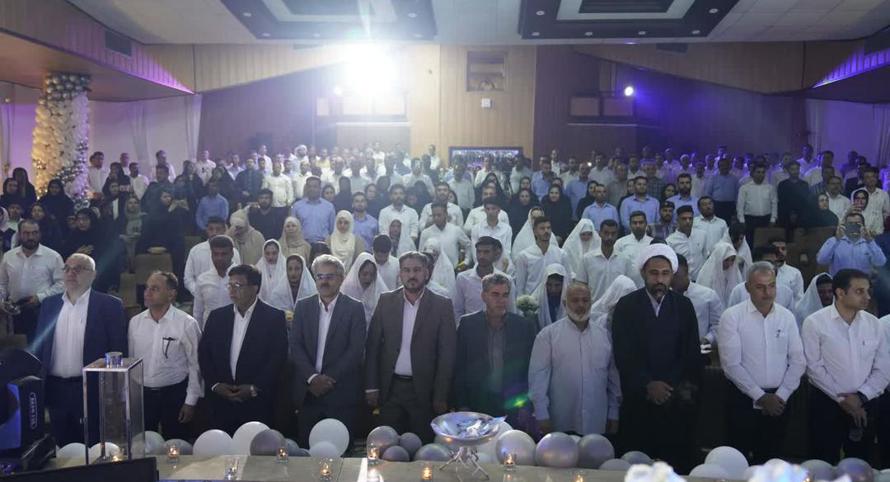 جشن ازدواج 14 زوج به همراه اهدای جهیزیه